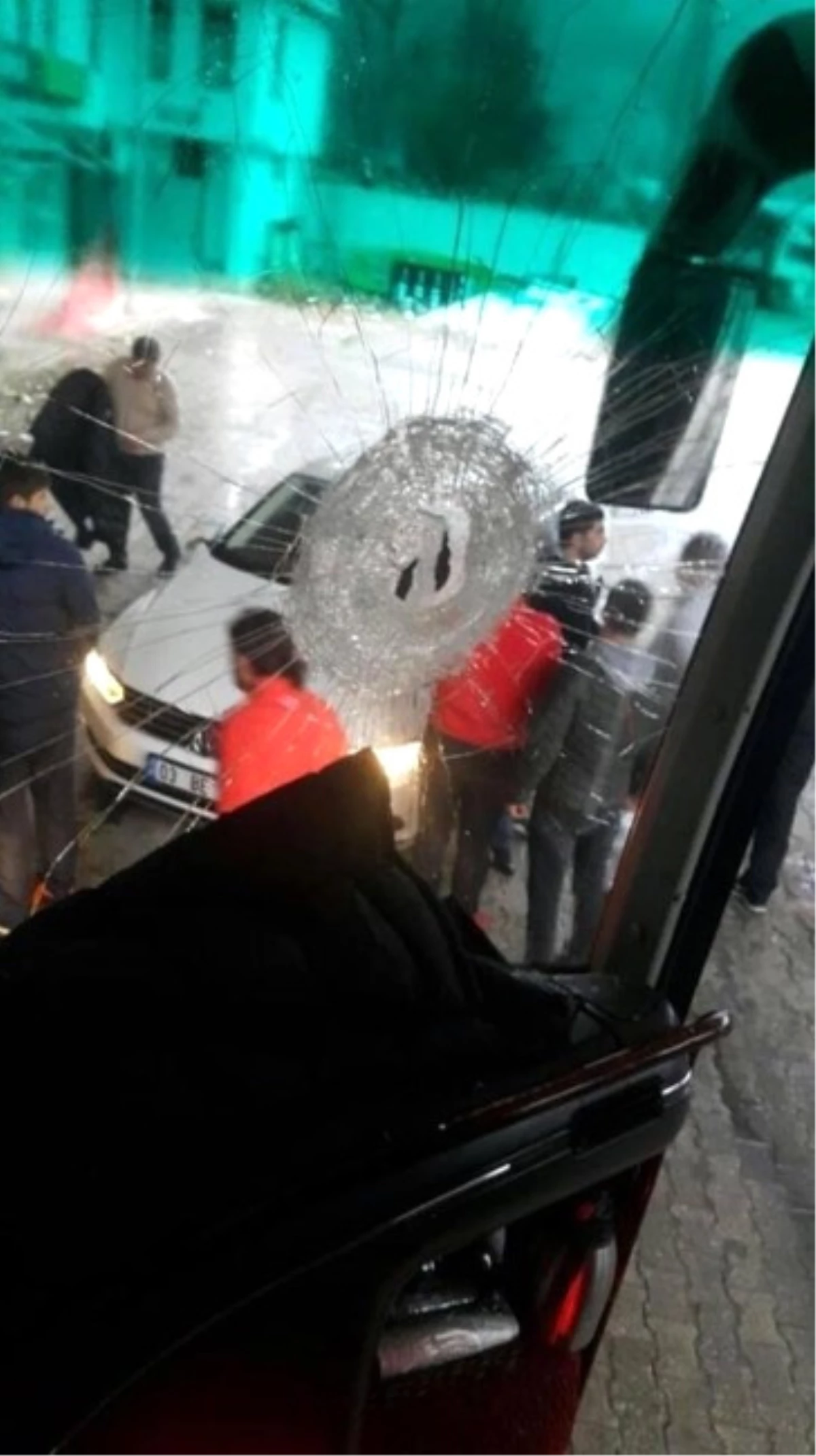Afjet Afyonspor\'un Takım Otobüsüne Yapılan Saldırı