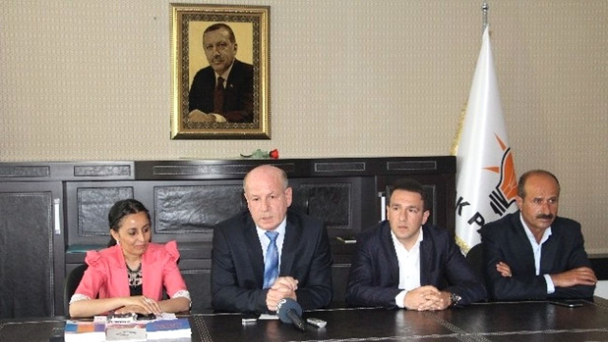AK Parti İl Başkanı Aşan, İş Adamlarıyla Bir Araya Geldi