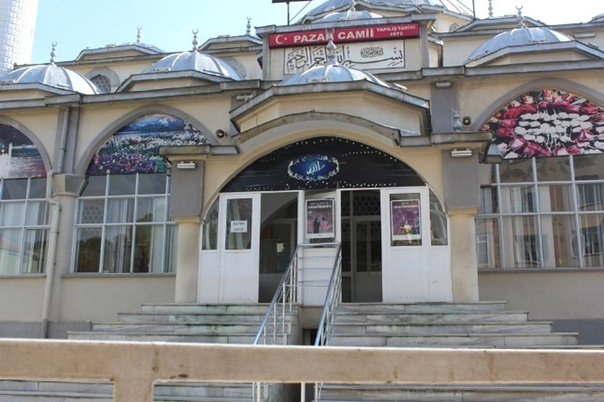 Alaşehir\'de Camilere Bakım