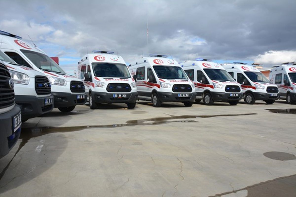 Ambulansa Yol Ver, Yardımcı Ol" Kampanyası