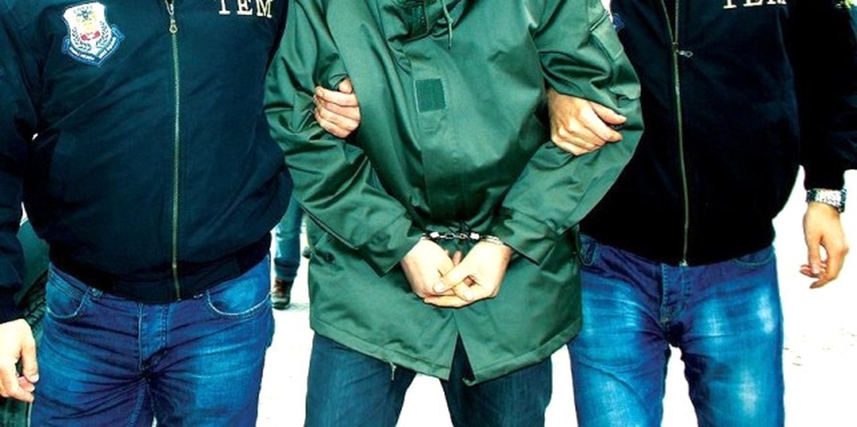 Askeri Alandan Ağaç Kesen Kişi Yakalandı