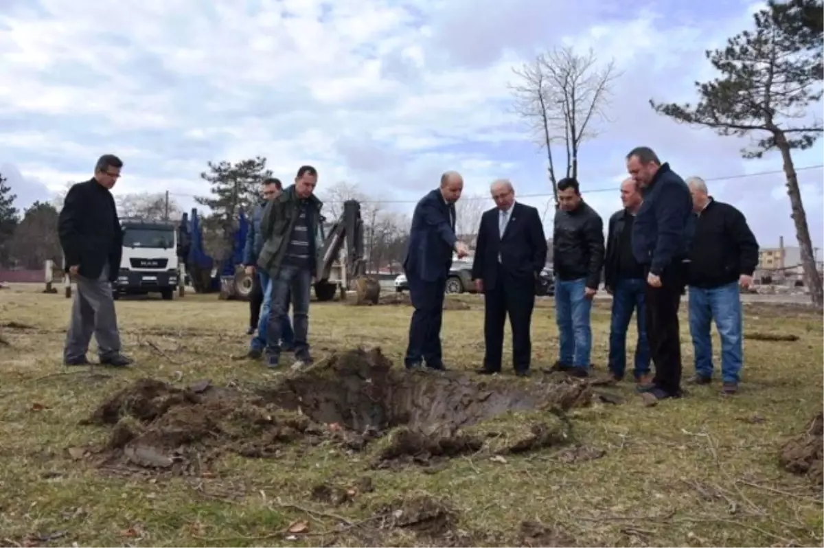 Başkan Albayrak Hayrabolu\'da İncelemelerde Bulundu