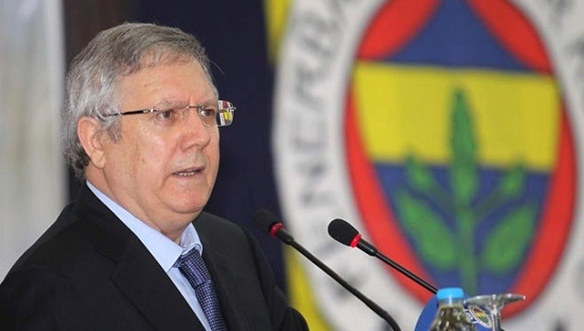 Beşiktaş Taraftarlarından Aziz Yıldırım\'a Gönderme
