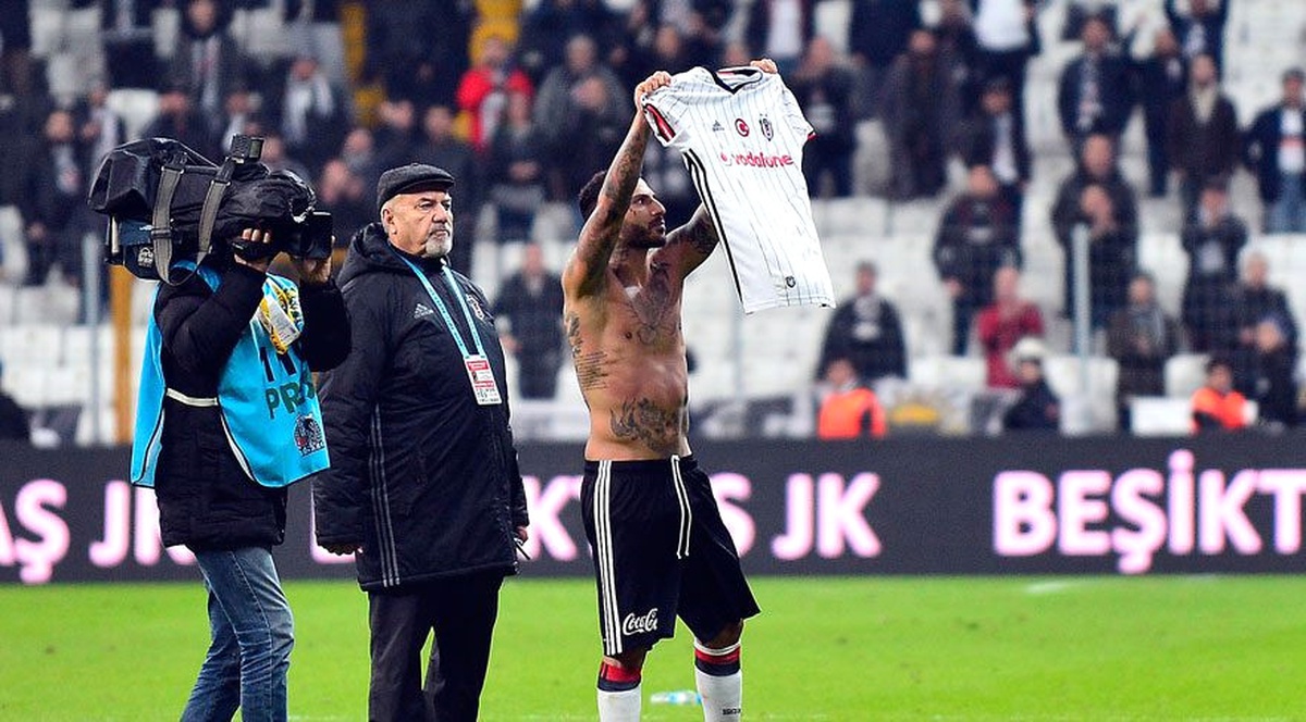 Beşiktaş, Yenilgi Sonrası Tekrar Sahaya Döndü