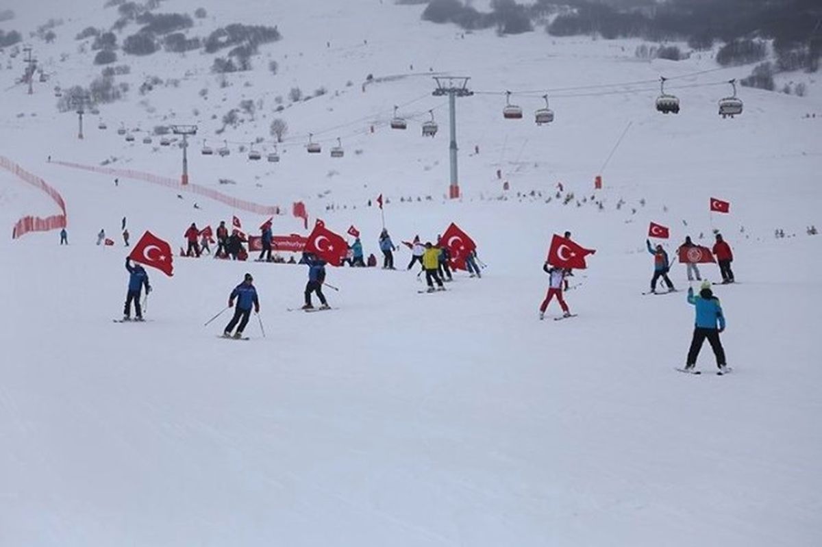 Cü Rektörlük Kayak Yarışları Yapıldı