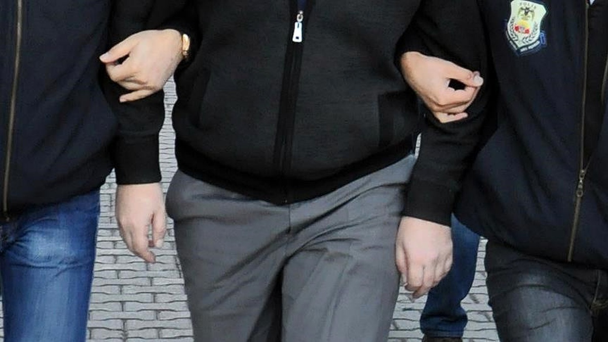 Deaş Mensuplarının Evlerinden Fetö Kitapları Çıktı