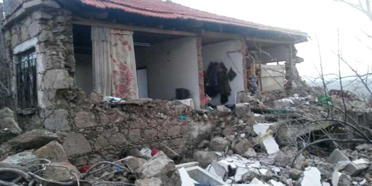 Ege Denizi\'nde 5.5 Büyüklüğünde Deprem Ek Görüntüler