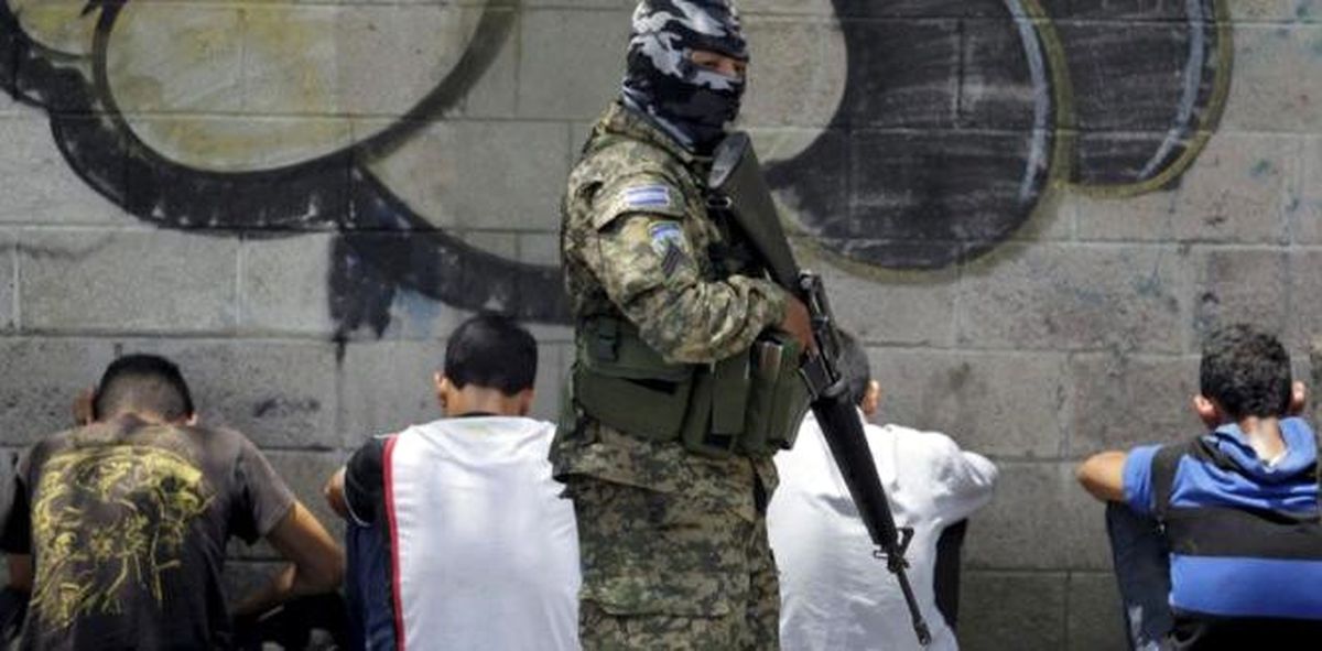 El Salvador\'da Uyuşturucu Operasyonu