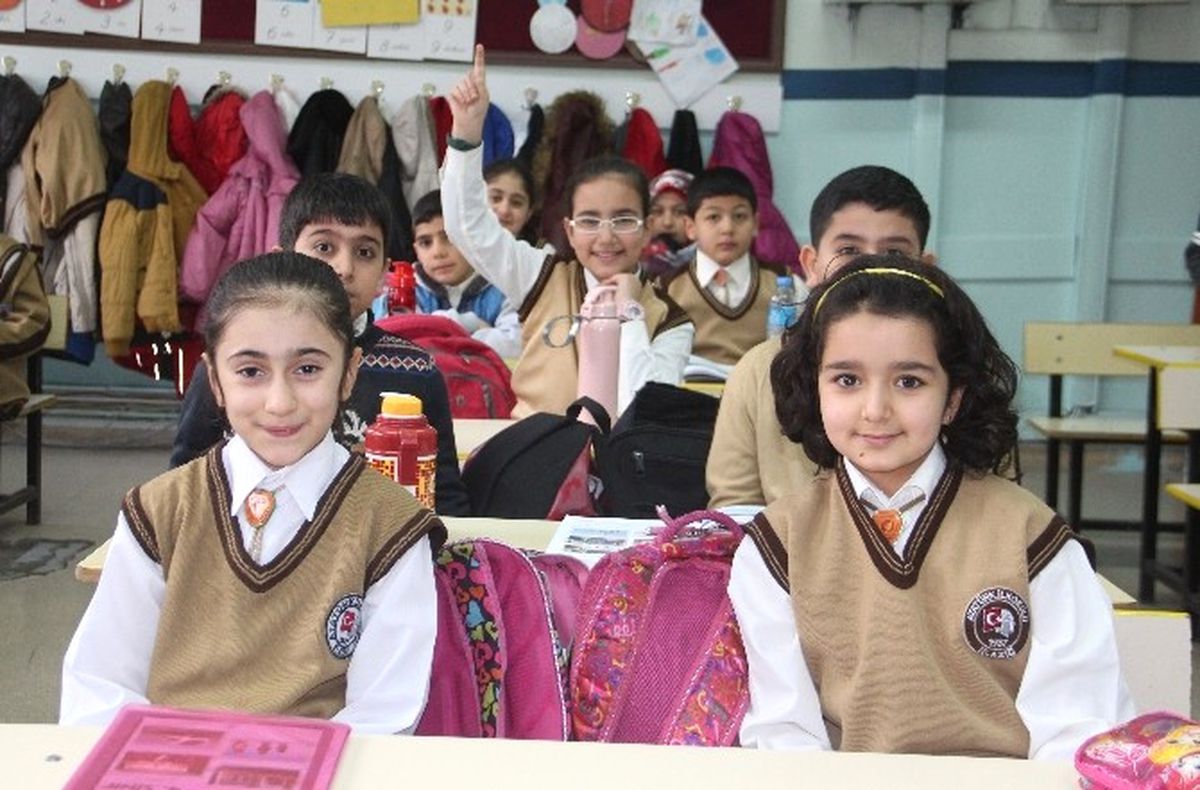 Elazığ\'da 131 Bin Öğrenci Ders Başı Yaptı
