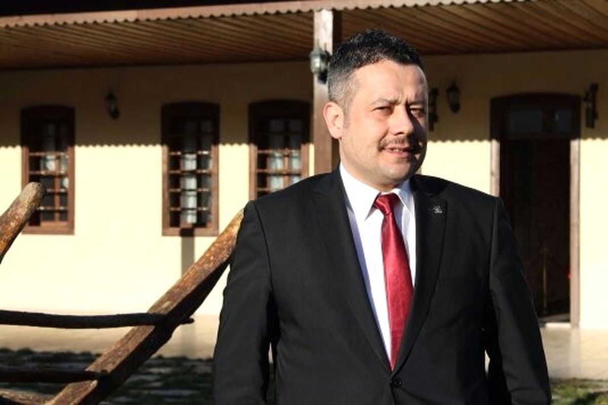 Eski Başkan, Başkanlık Sistemini Değerlendirdi