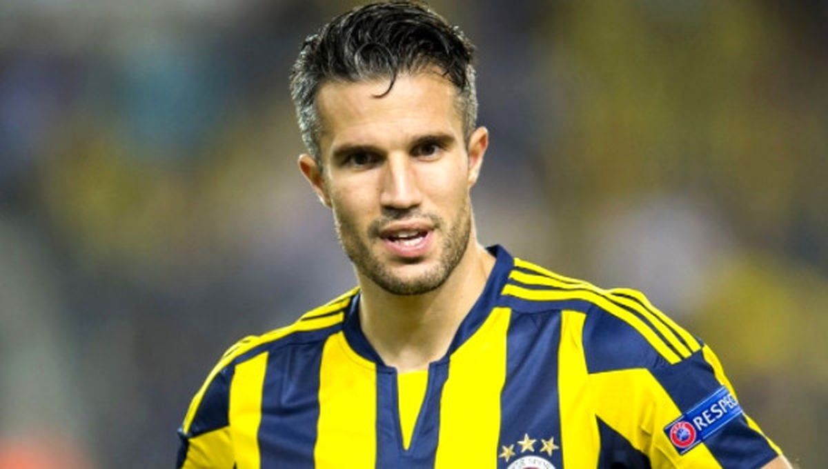 Fenerbahçe\'de Gözler Robin Van Persie\'de
