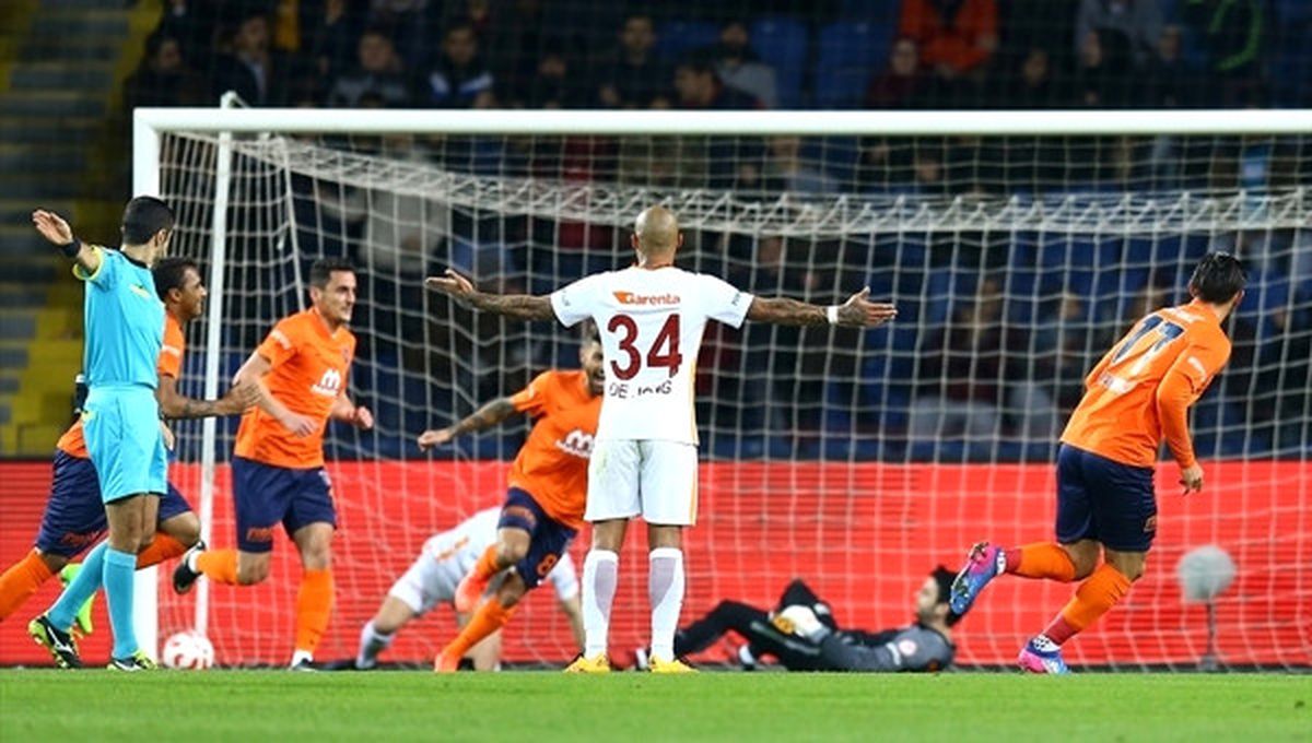 Galatasaray\'ın Çözemediği Sorunu