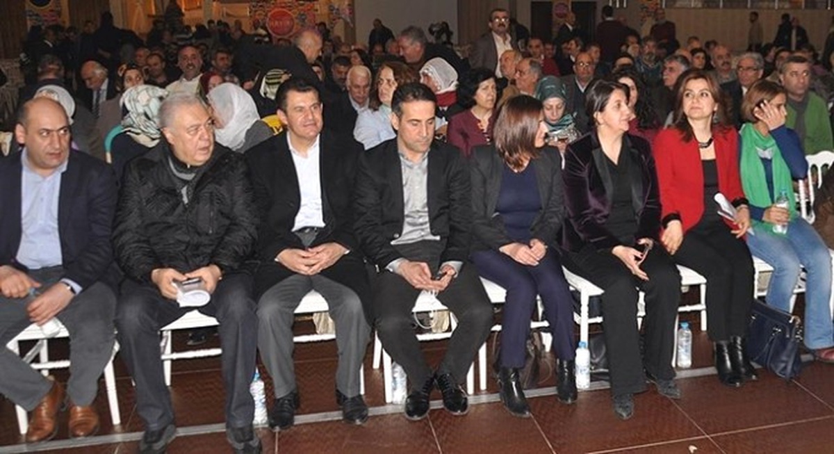 Hdk Bileşenleri \'Hayır\' Deklarasyonunu Açıkladı