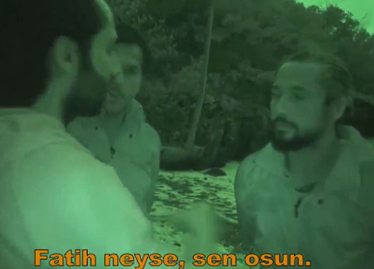 İlhan ve Sedat Adada Yüzleşti: \'Sen Her Şeyi Sorun Ediyorsun!\'