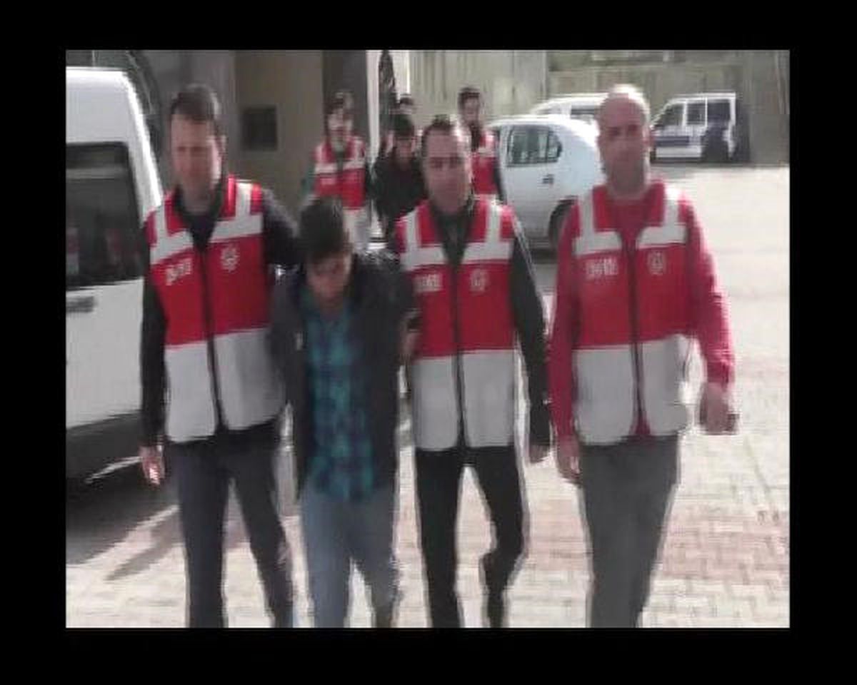 Kadın Çantalarını Kapkaç Yapan 4 Kişi Yakalandı