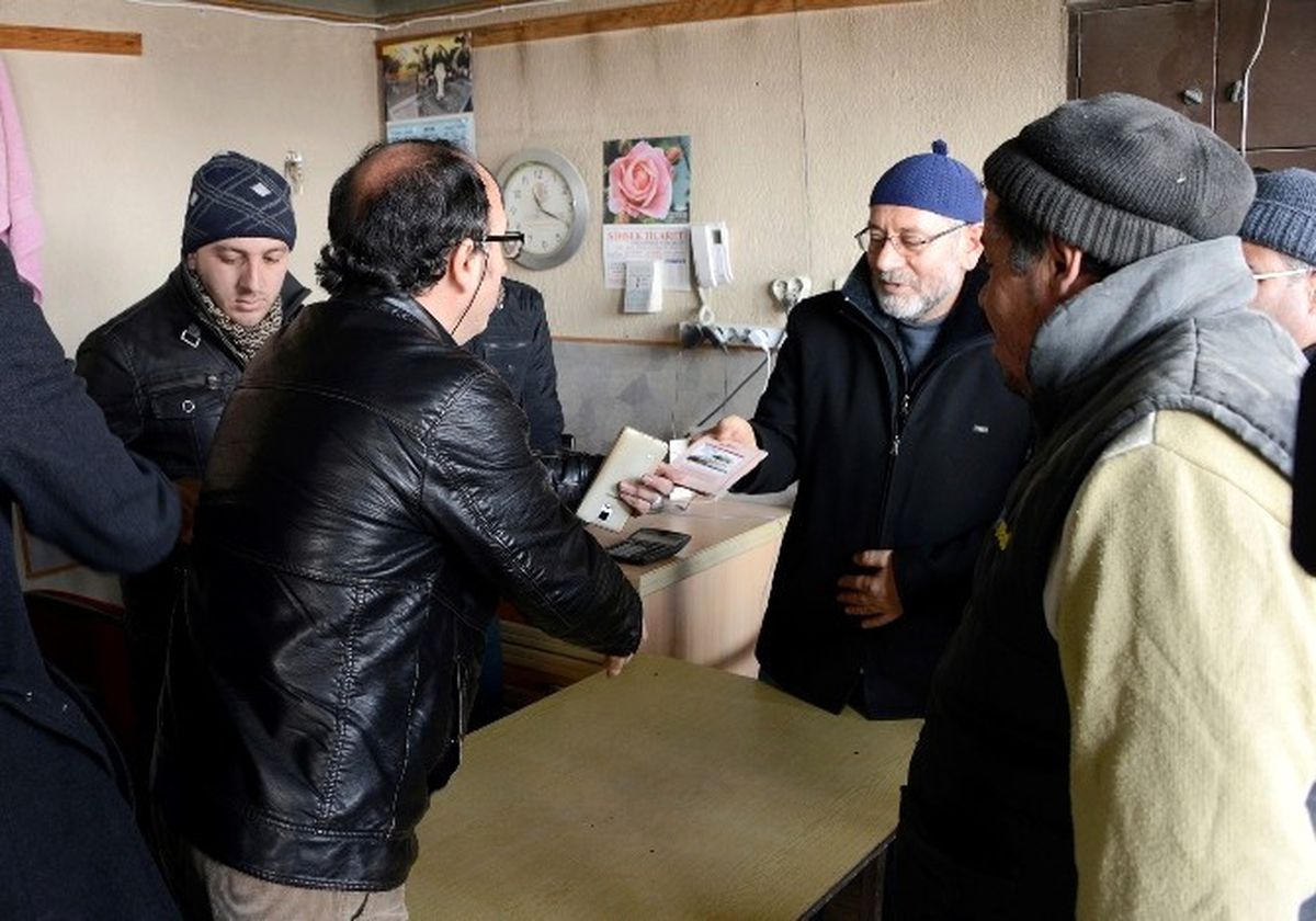 Meram\'da Vatandaşlara İmar Bilgilendirmesi