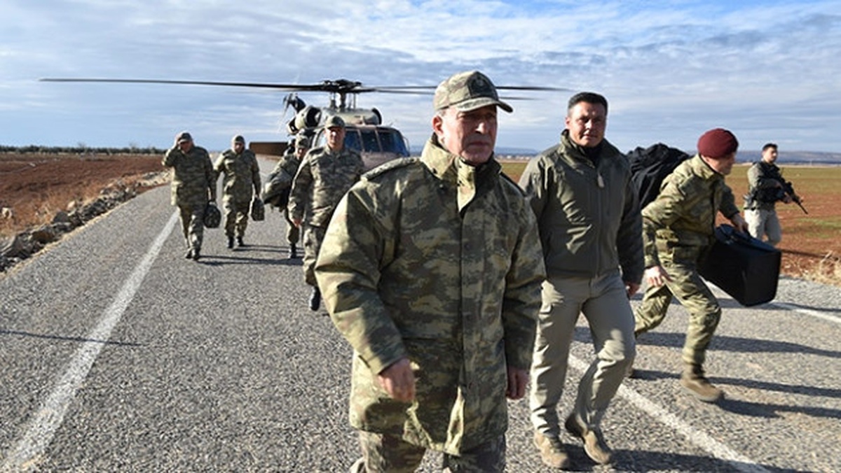 Orgeneral Akar\'ın Gaziantep ve Kilis\'teki Denetlemeleri Sürüyor