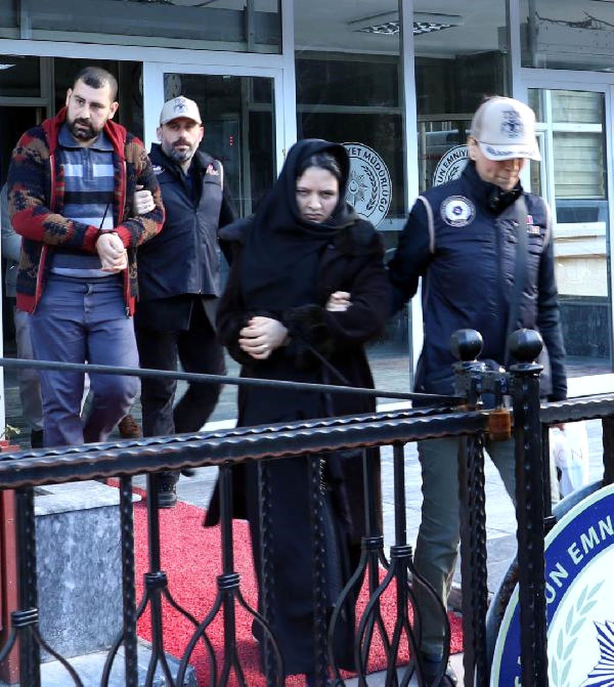 Samsun\'da Deaş Şüphelisi 12 Kişi Adliyede