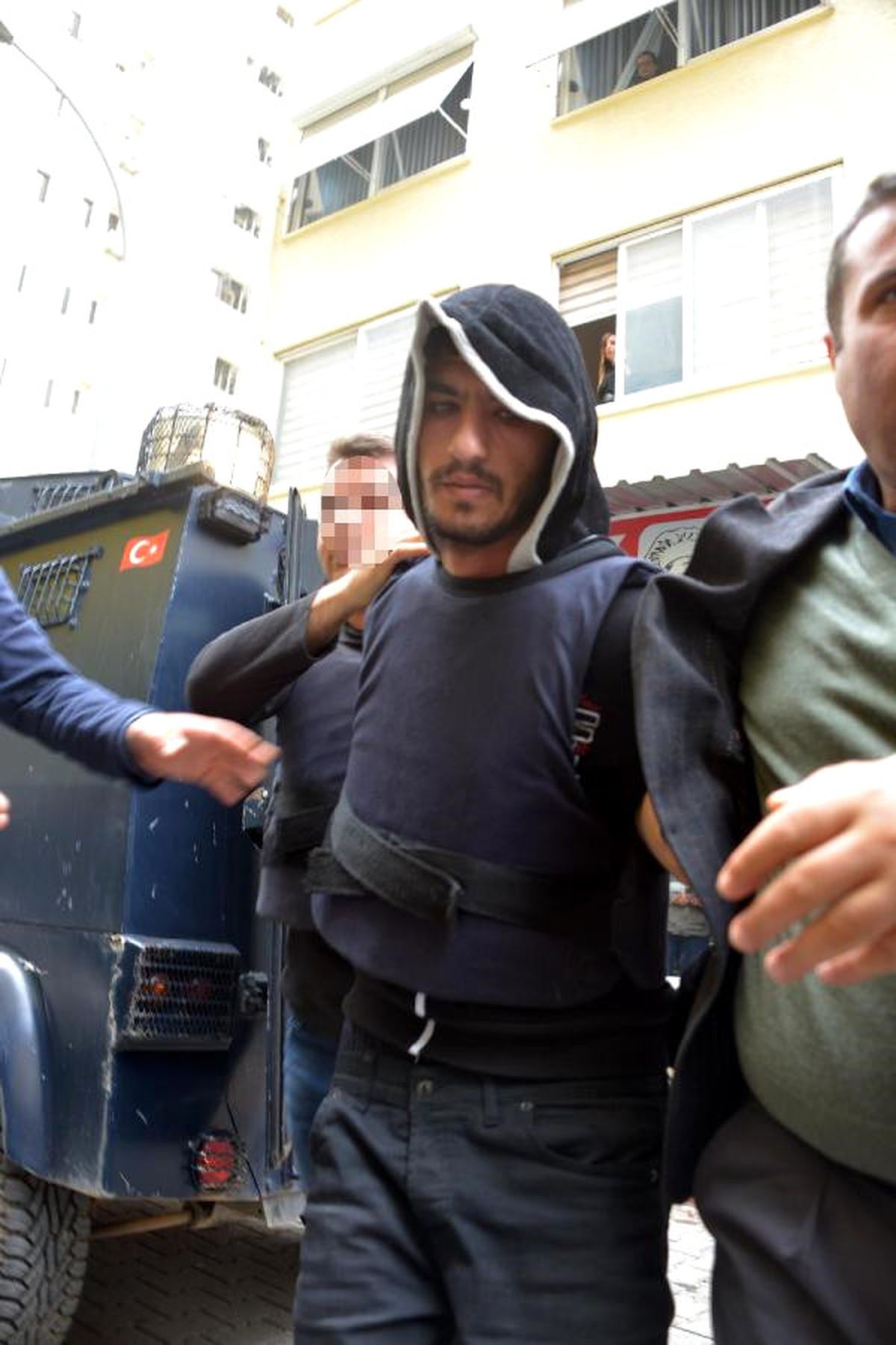 Adana\'da Polis Memurunun Şehit Edilmesi