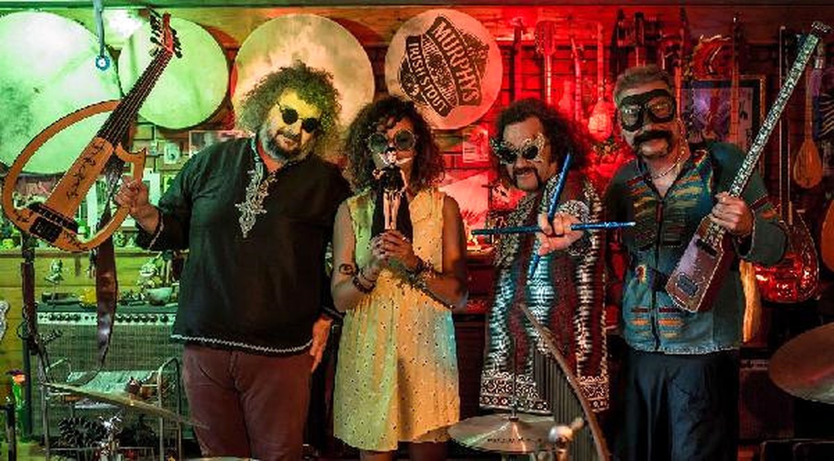 Avrupa Müzik Listesinin İlk Sırasında Bir Türk Grubu