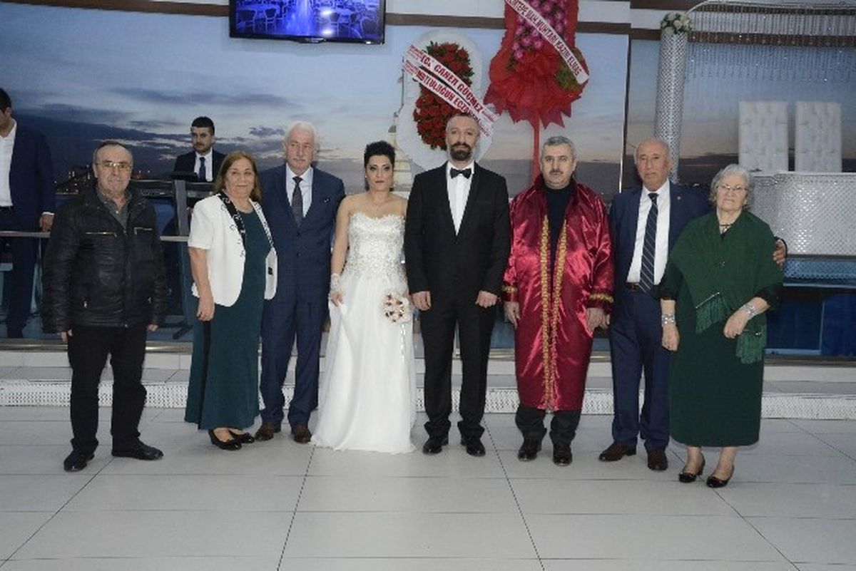 Başkan Baran\'dan Nikah Mesaisi