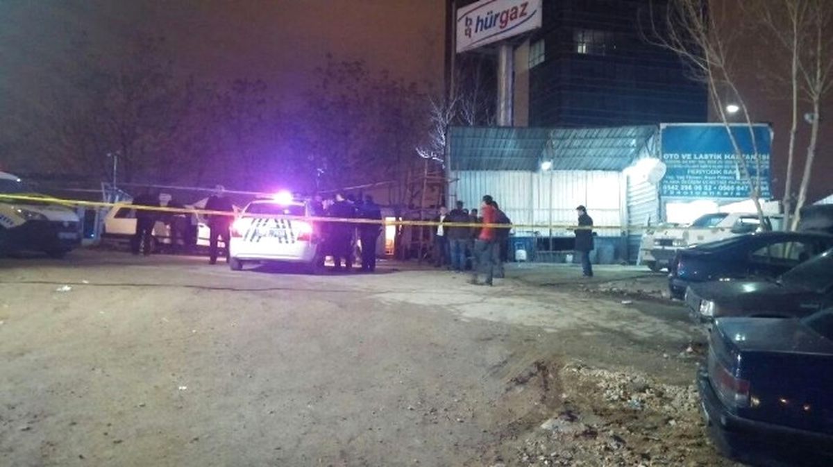 Başkent\'te Araç Yangını