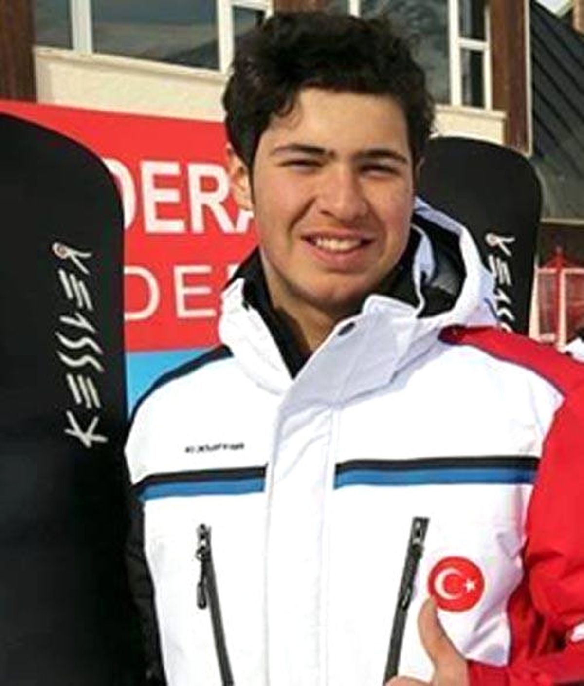 Bilge Koleji\'nden Eyof\'a 2 Öğrenci