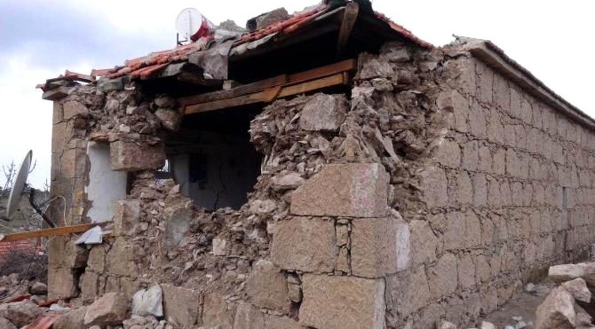 Çanakkale Güne Yine Depremlerle Başladı (4)