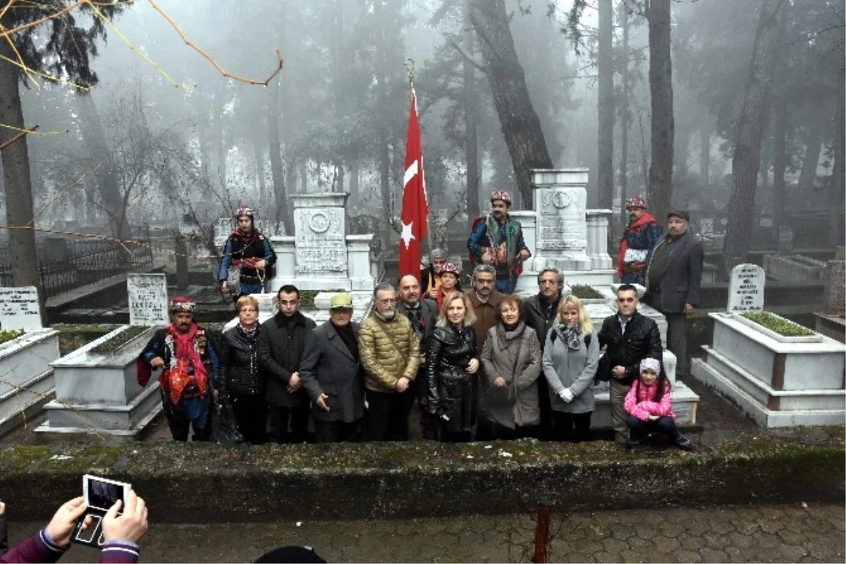 Demirci Mehmet Efe Ölümünün 56. Yılında Mezarı Başında Anıldı