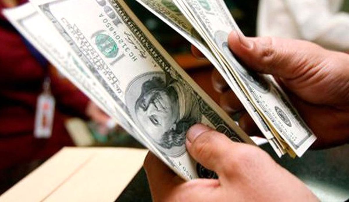 Dolar Erdoğan\'ın Konuşmasıyla 3.73 Lirayı Aştı