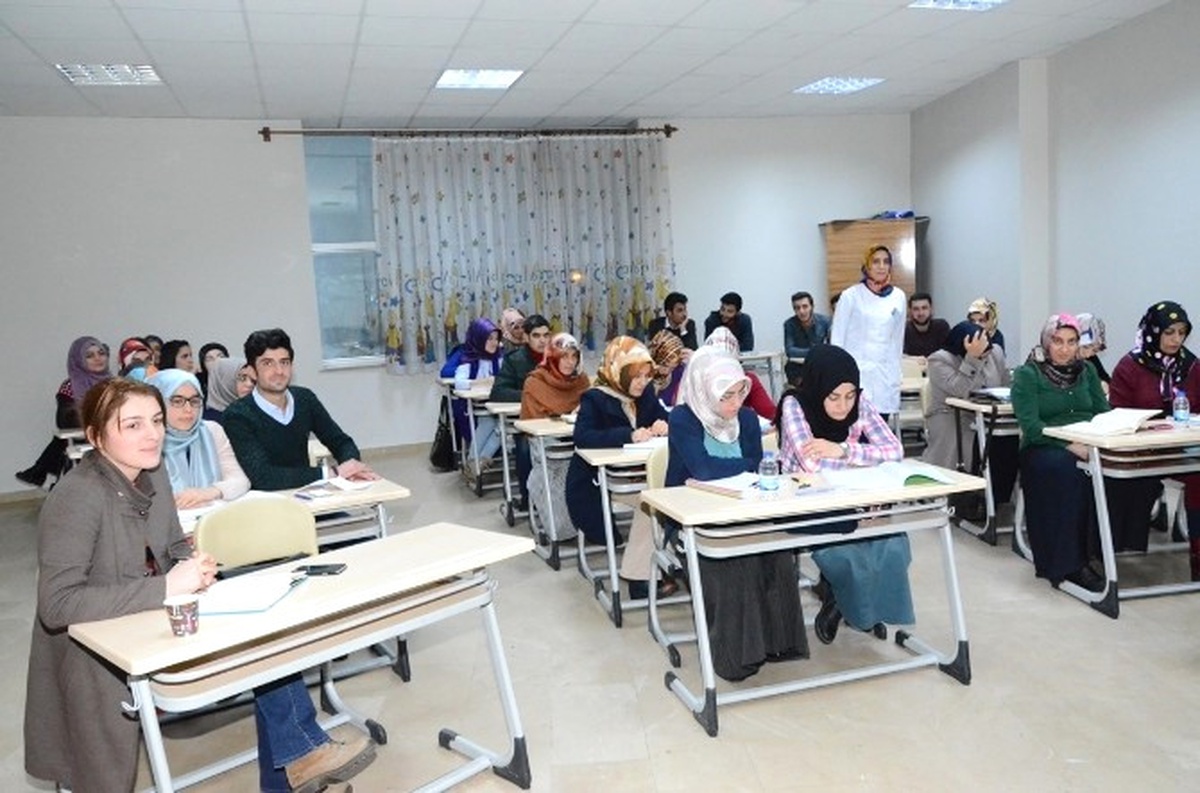 Erzurum\'da "Hasta Kabul Kursu" Gençlerin İş Umudu Oldu