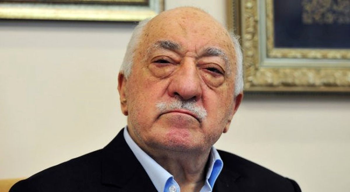 Fetih El Şam Üyesi Teröristin Evinden Gülen\'in Kitabı Çıktı