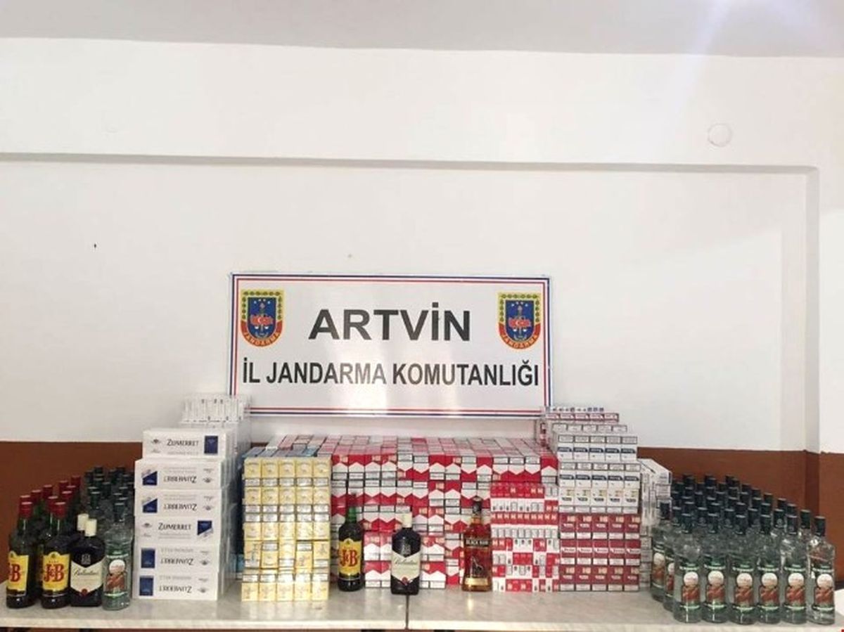 Hopa\'da 1 Ayda 20 Kaçakçılık Olayına Müdahale Edildi