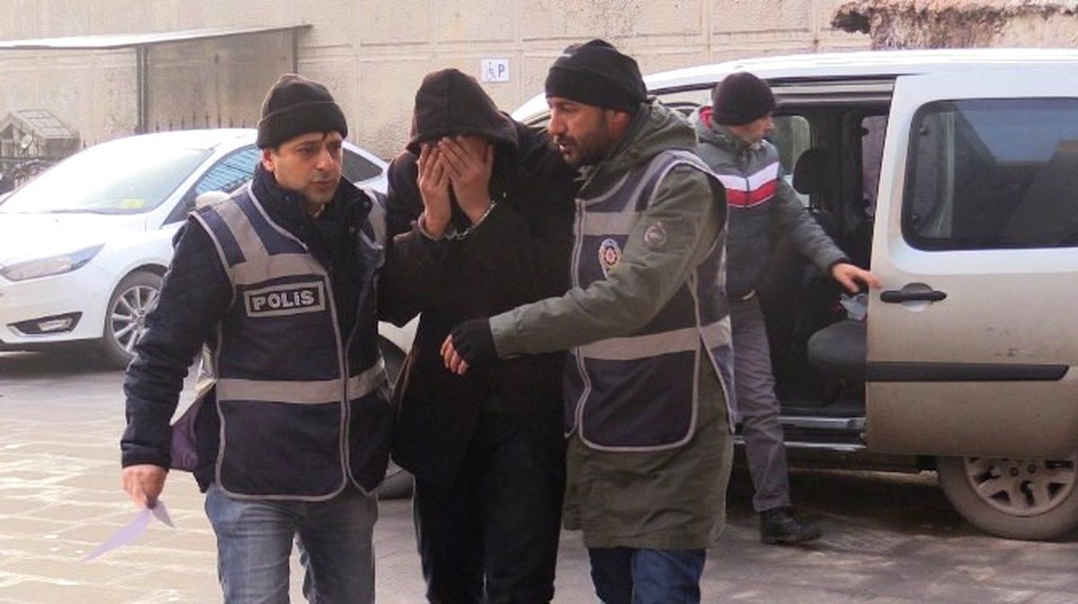 Konya Merkezli 30 İlde Fetö Operasyonu: 102 Gözaltı Kararı