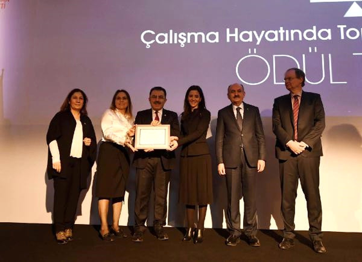 Mtso\'ya Cinsiyet Eşitliğine Duyarlılık Ödülü