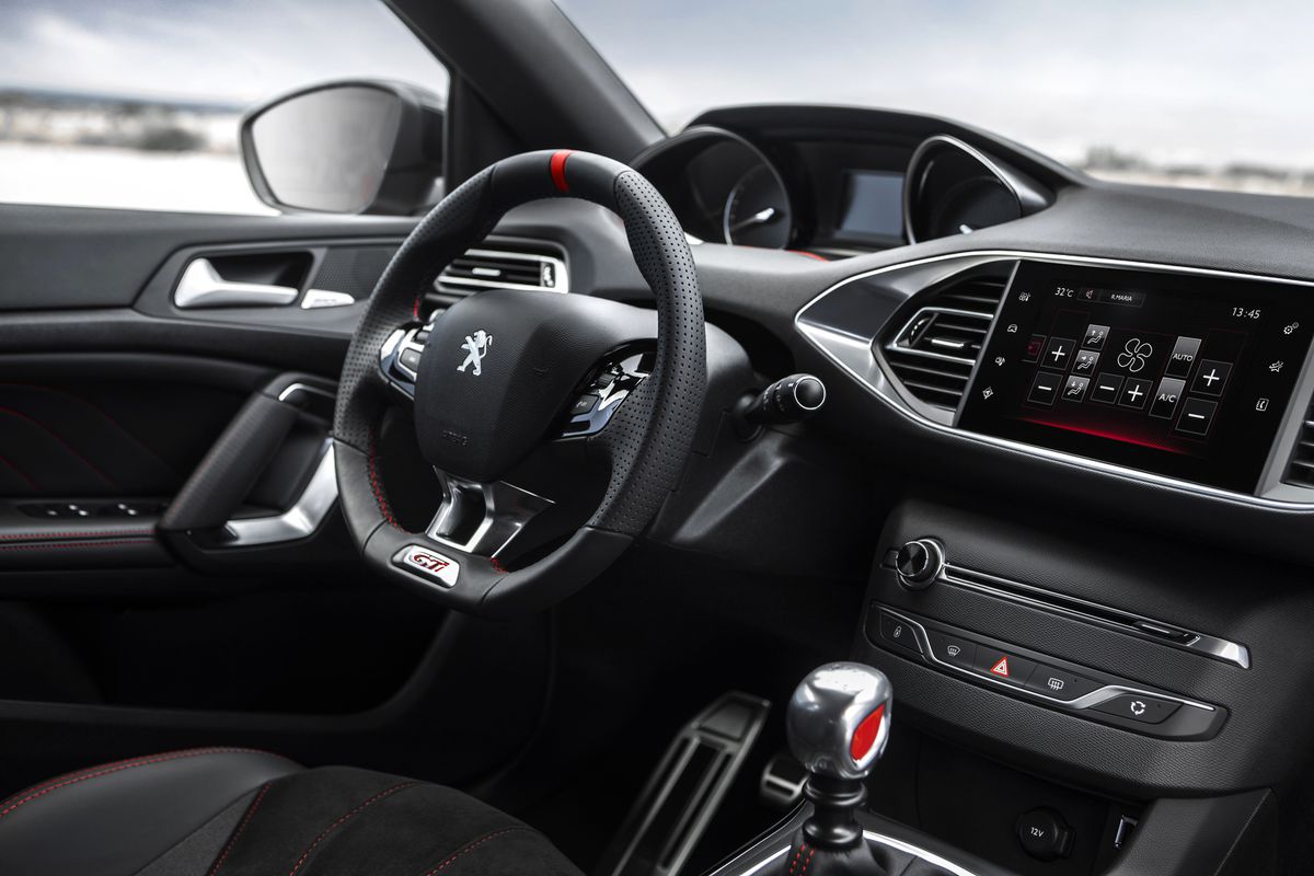 Peugeot\'dan Şubata Özel 9 Bin TL\'ye Varan İndirim
