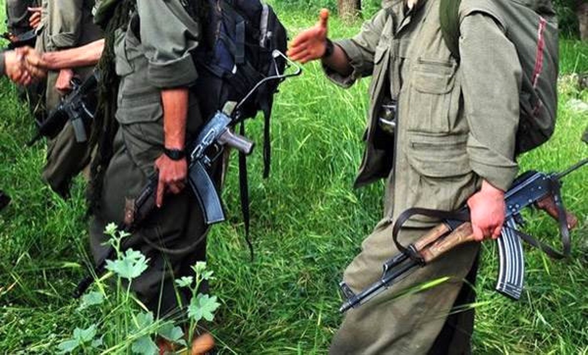 5 PKK\'lı Güvenlik Güçlerine Teslim Oldu: 3\'ünün Yaşı 18\'den Küçük