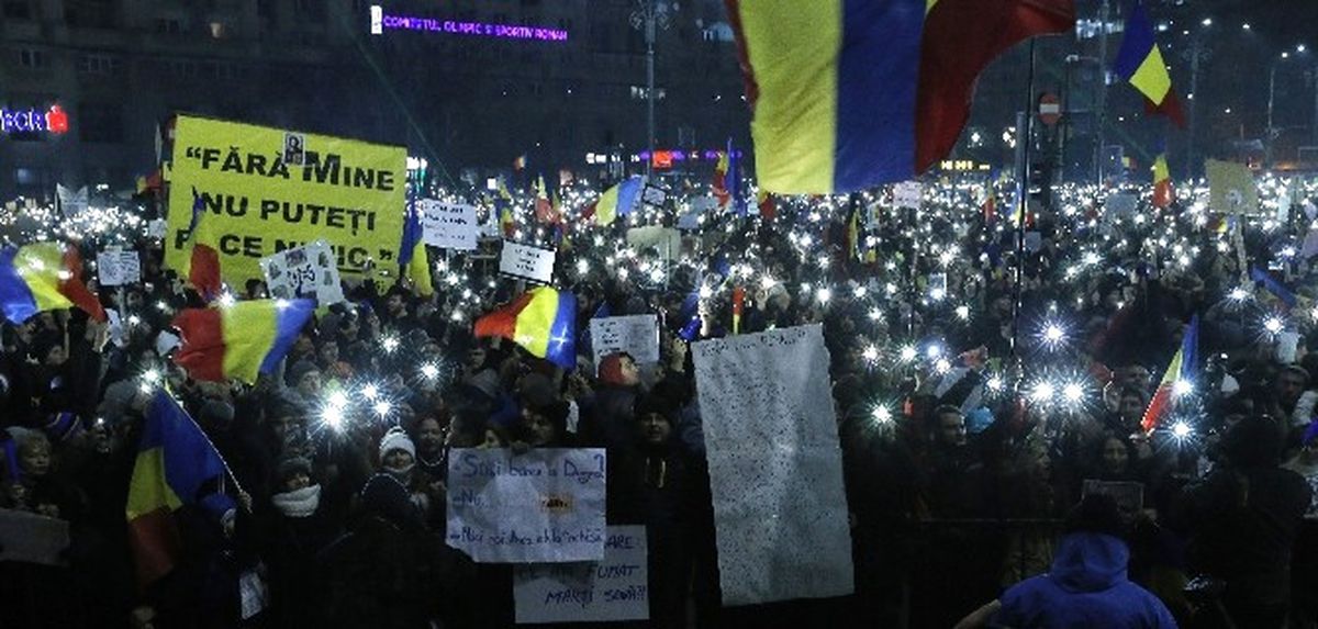 Romanya\'da Protestolar Sürüyor