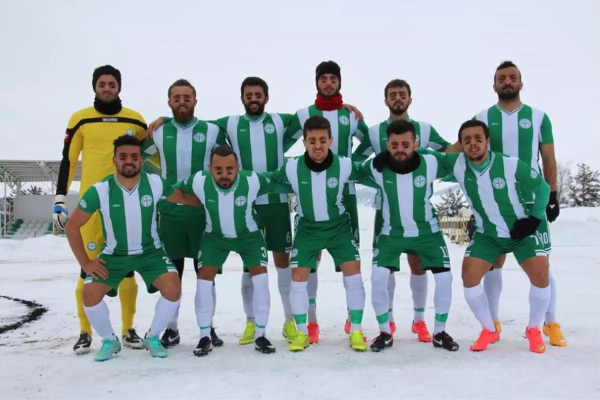 Sarıkamış Belediyespor\'un Hedefi 3. Lig