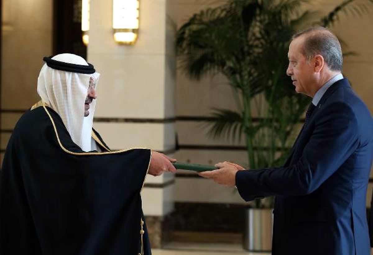 Suudi Arabistan Büyükelçisi\'nden Güven Mektubu