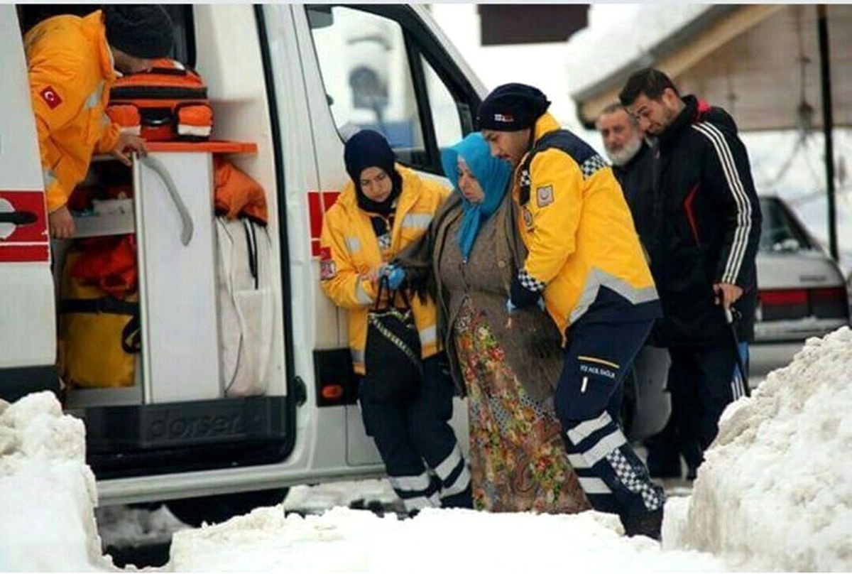 Trabzon\'da Karda 2 Bin 139 Hastaya Ulaşıldı
