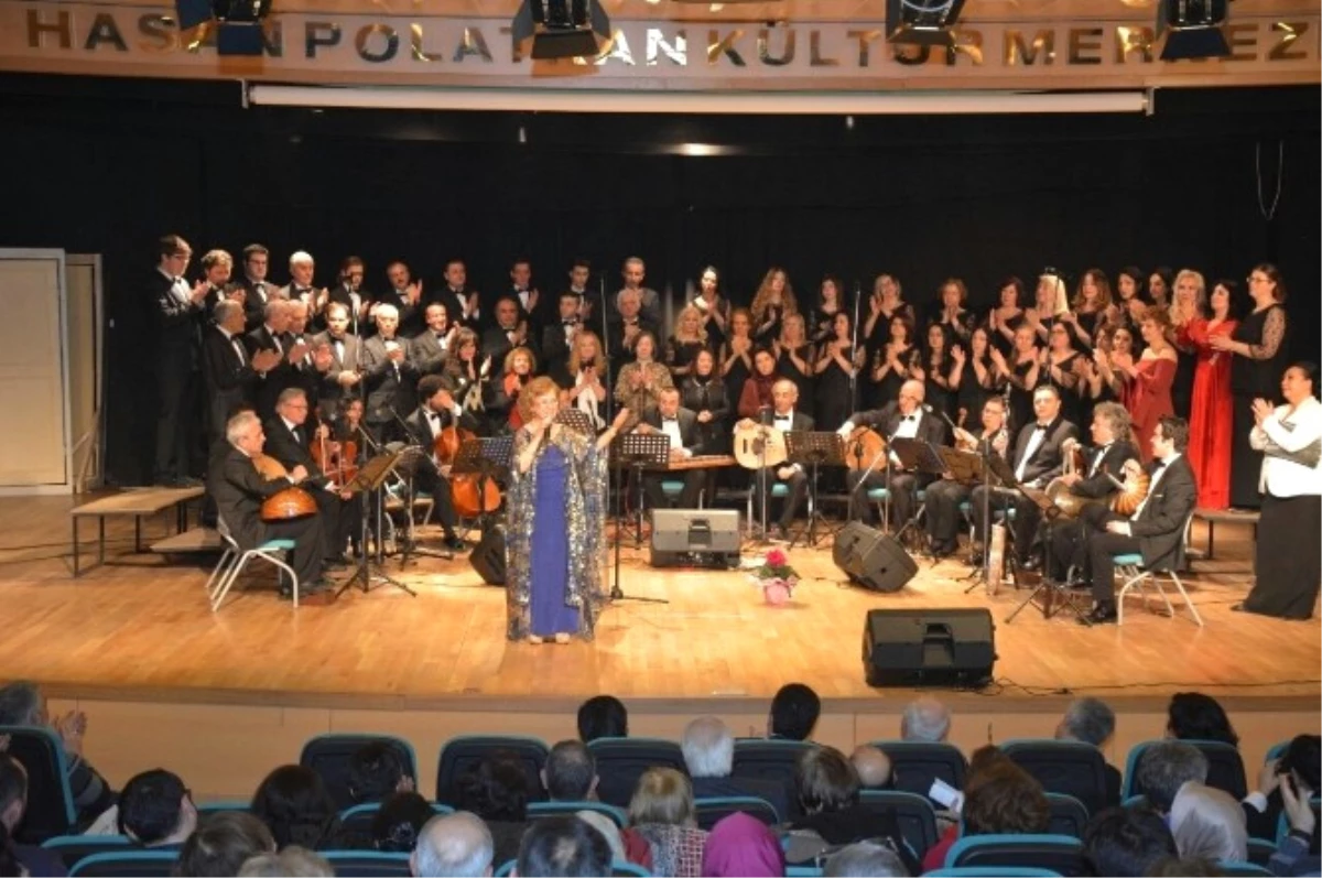 Türk Sanat Müziği Korosu\'ndan Sezon Ortası Konseri