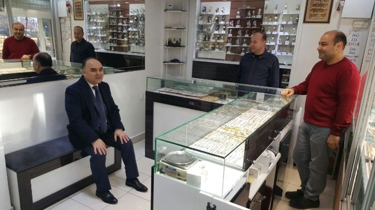 Vali Günaydın\'dan Esnaf Ziyareti