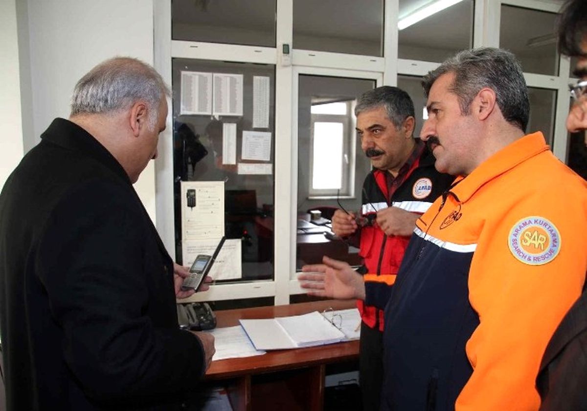 Vali Zorluoğlu, Afad\'da İncelemelerde Bulundu