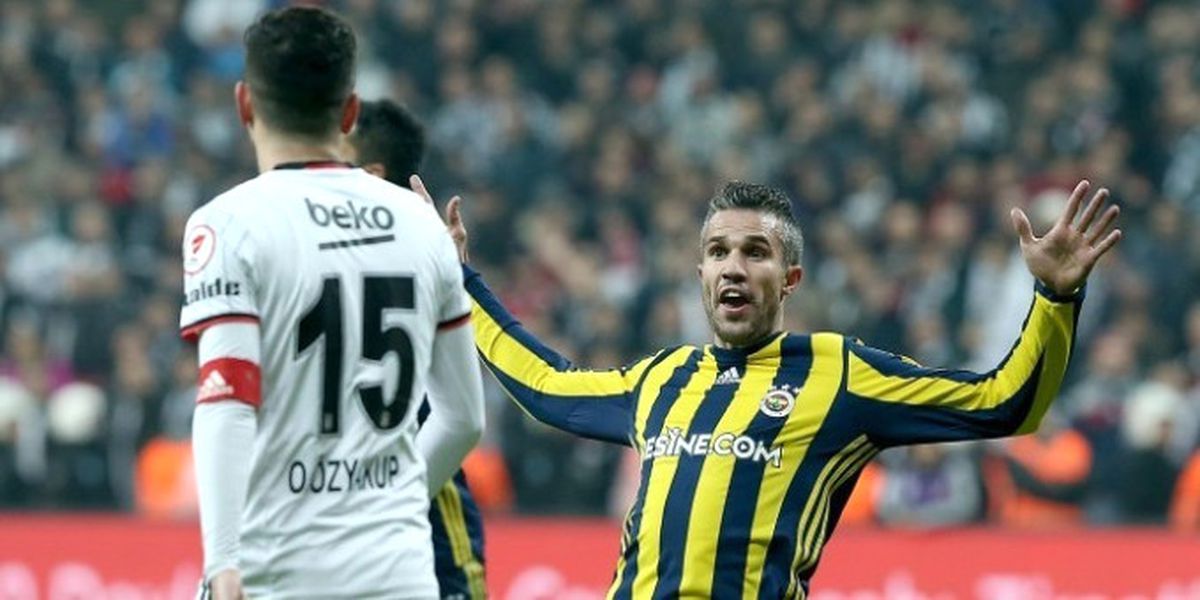 Van Persie İçin Büyük Tehlike