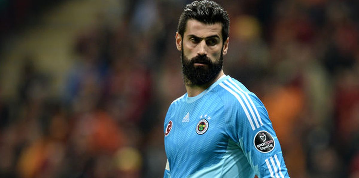 Volkan Demirel\'e "Hakaret İçerikli Tezahürat" Soruşturması