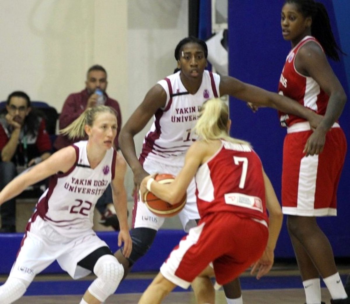 Yakın Doğu Üniversitesi, Eurocup\'ta 3. Tur İlk Maçına Çıkıyor