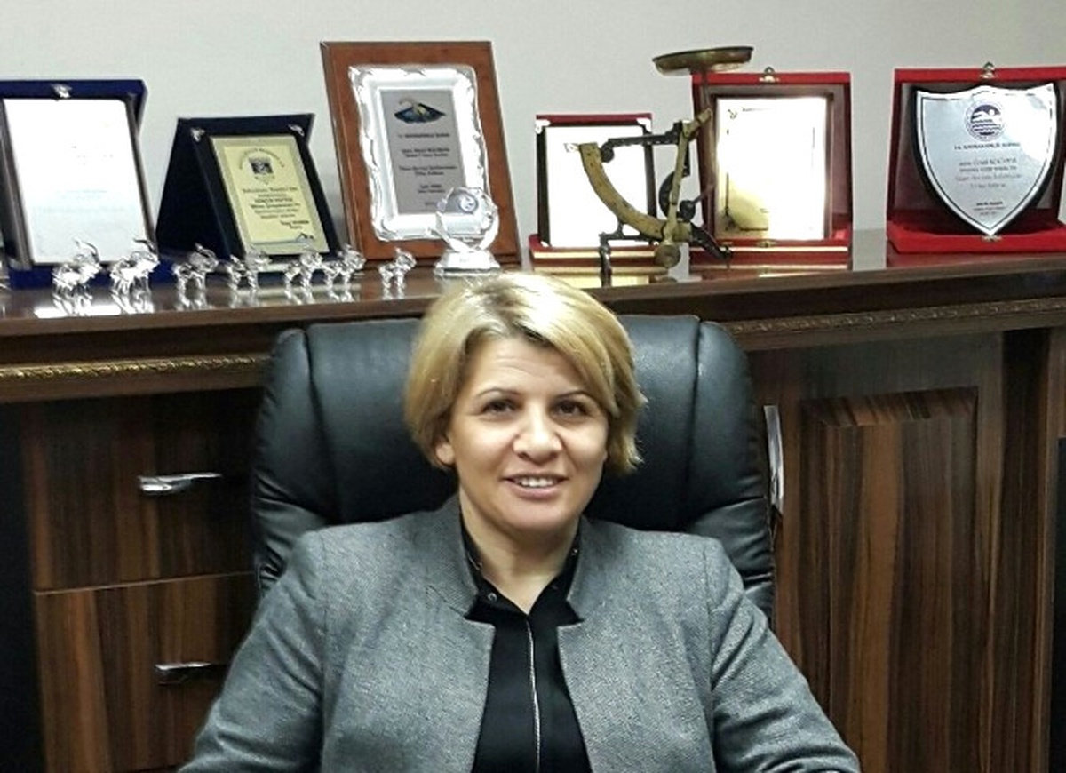 Artvin\'in Yeni PTT Müdürü Gönül Kocaman Görevine Başladı