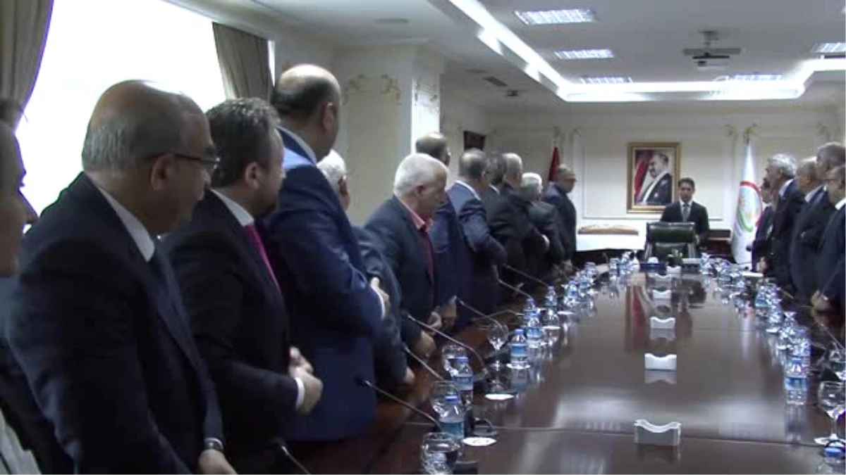 Bakan Çelik, Türkiye Fırıncılar Federasyonu Başkanı Balcı\'yı Kabul Etti