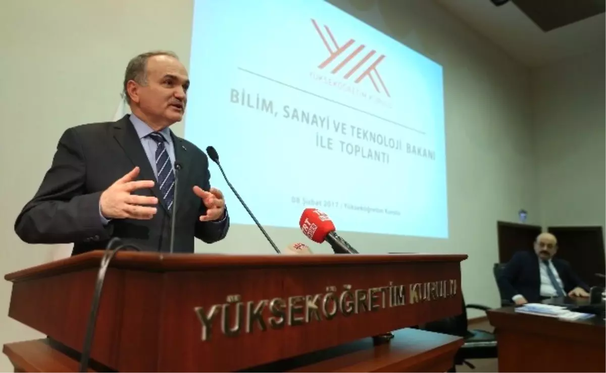 Bakan Özlü: "Teknoloji Üreten Bir Türkiye Ancak Türkiye\'nin Açığını Kapatabilir"